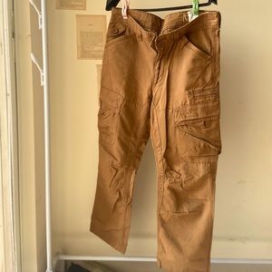 Cargo in Tobacco brown